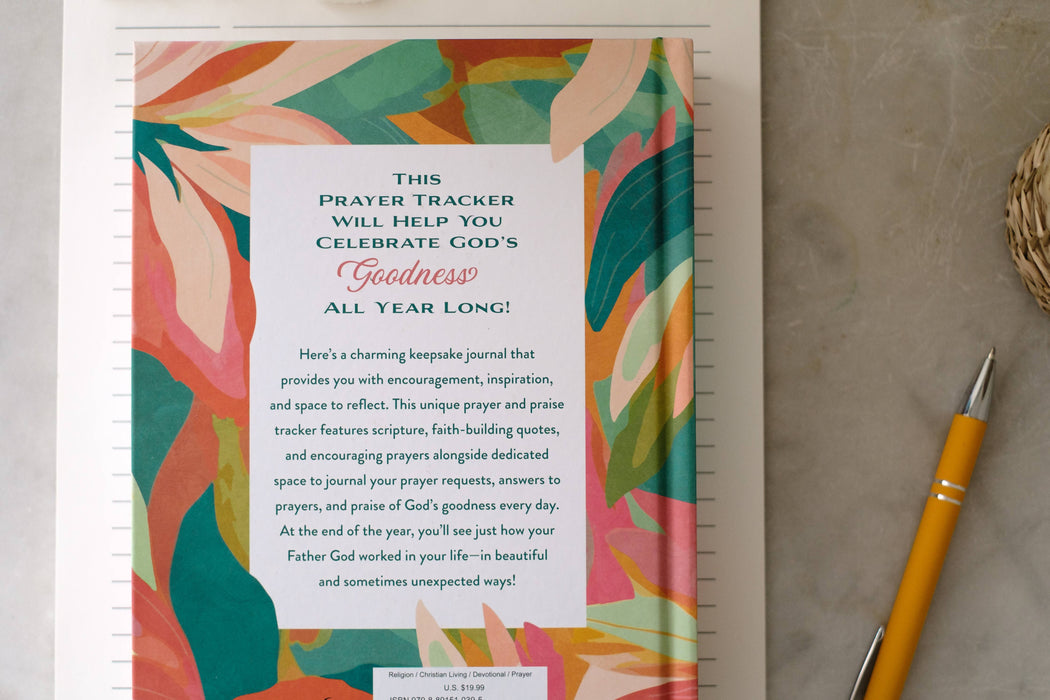 A Year of God's Goodness:A Prayer & Praise Tracker for Women