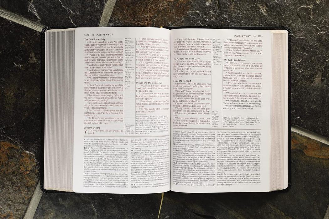 NASB: The Grace and truth Study Bible; Bonded Leather, Black, Red Letter, 1995 Text, Comfort Print