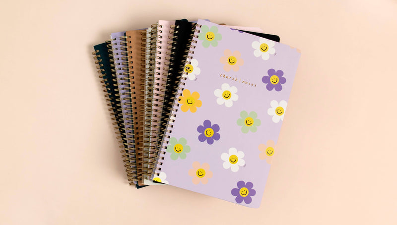 Happy Daisy Bible Study Notebook with Maps - Callie Danielle