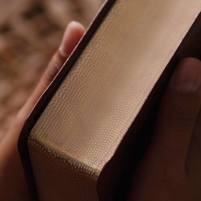 NKJV Single-Column Verse-by-Verse Reference Bible